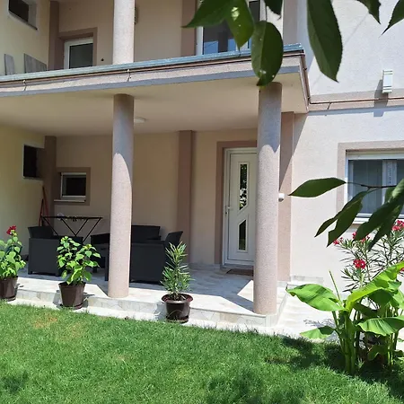 Daisy Apartment Jagodina