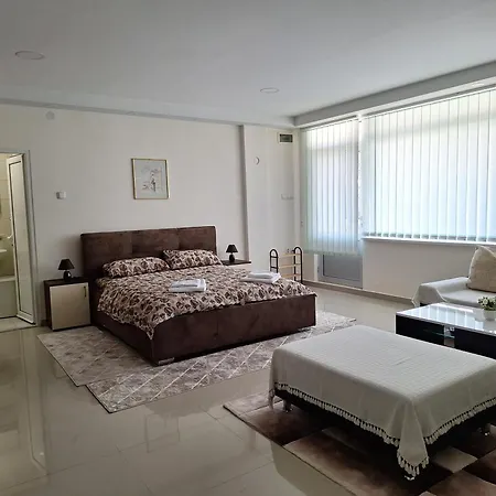 Apartment Daisy Jagodina
